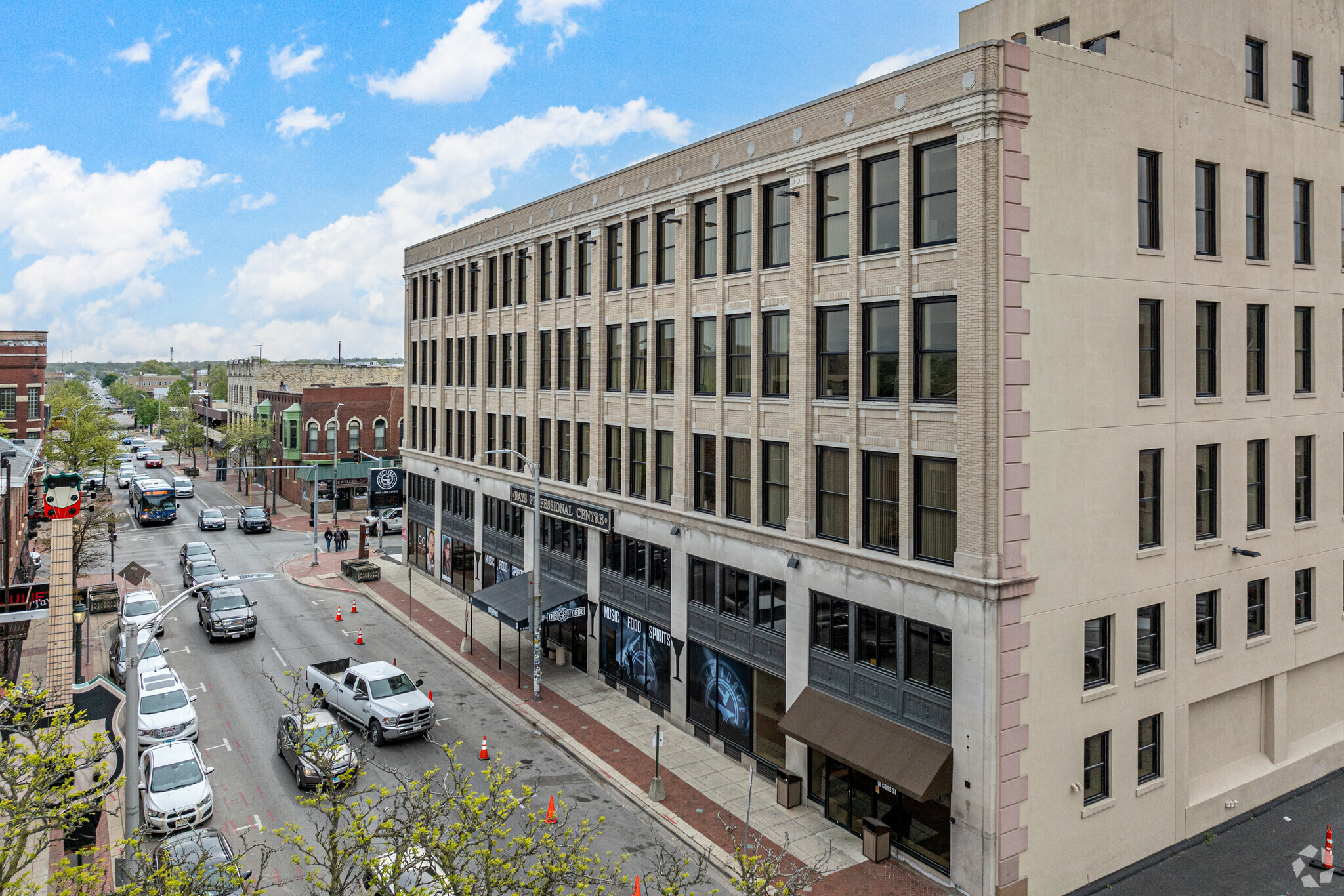 2-24 W Cass St, Joliet, IL for lease Primary Photo- Image 1 of 5