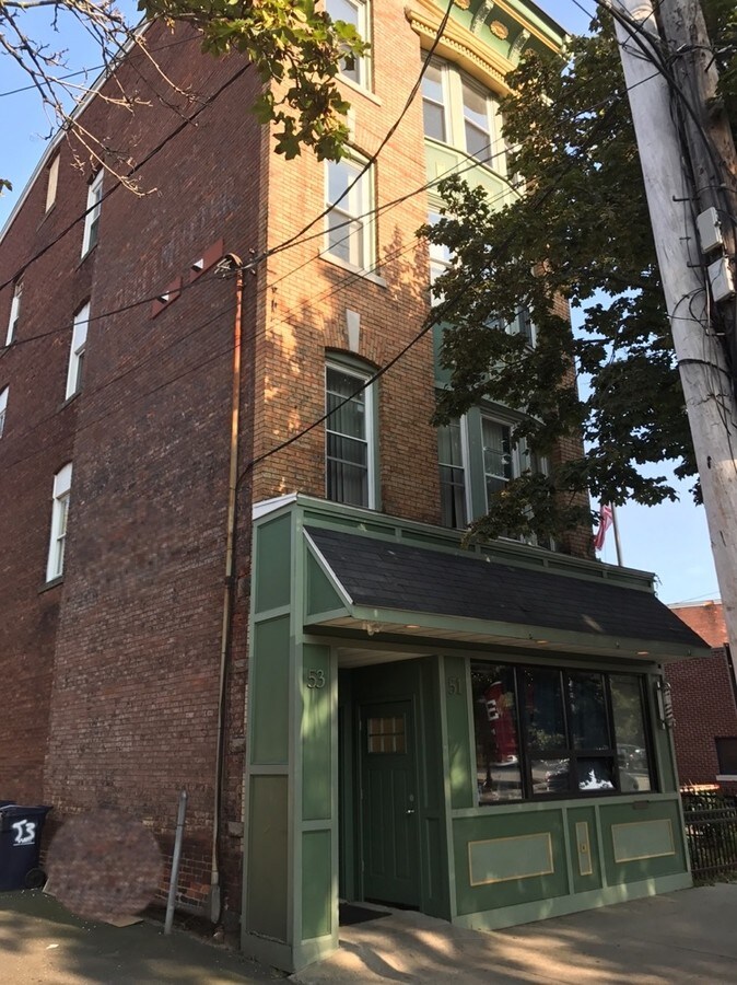 51 Dixwell Ave, New Haven, CT 06511