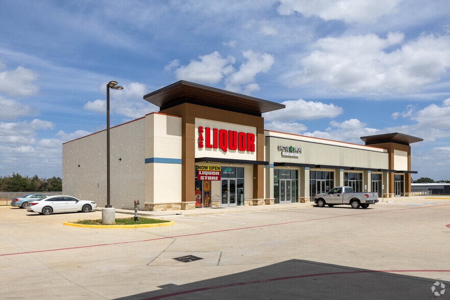 16844 FM 2920 Rd, Tomball, TX for lease - Building Photo - Image 1 of 3