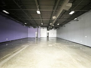 8610 Spencer Hwy, La Porte, TX for lease Building Photo- Image 1 of 6