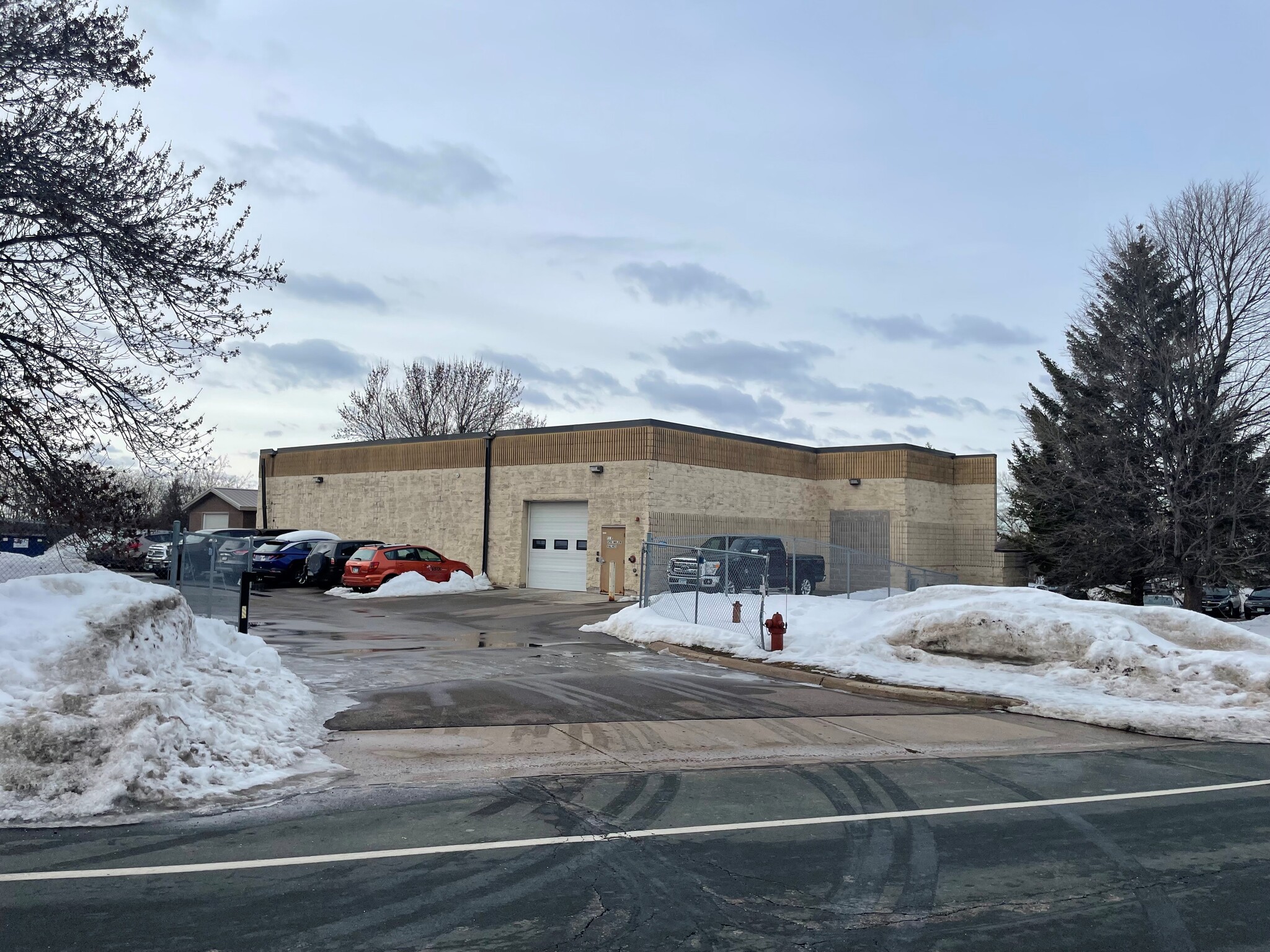 755 Cliff Rd E, Burnsville, MN 55337 - Industrial for Sale | LoopNet