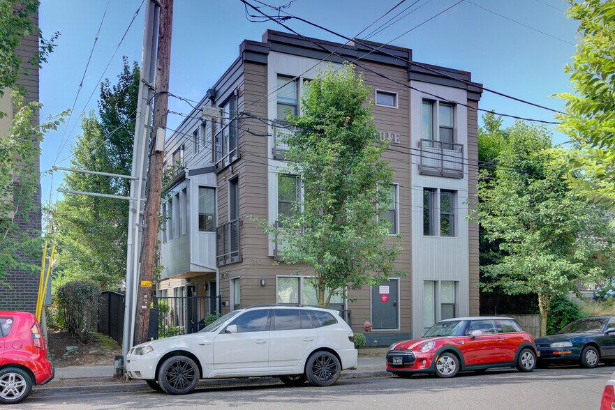 312 NE Monroe St, Portland, OR for sale - Building Photo - Image 1 of 1