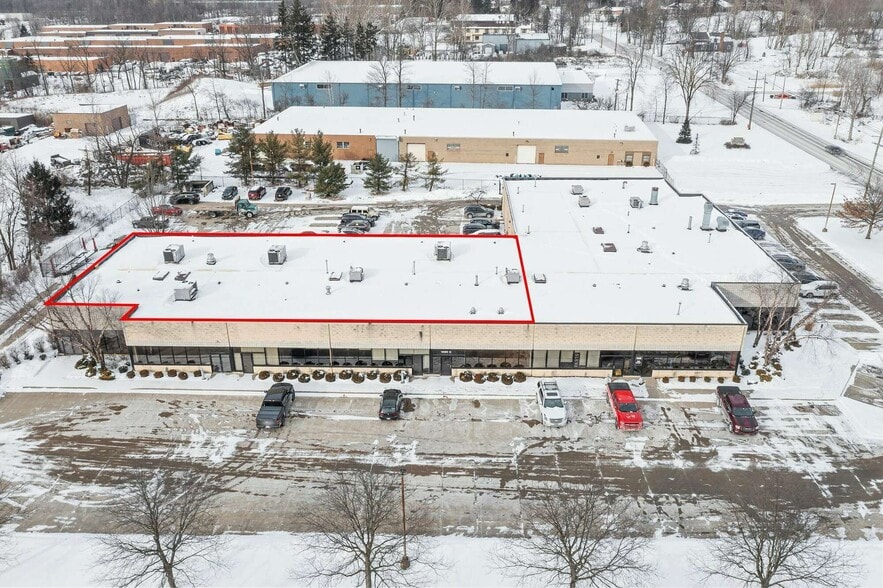 13390 York Rd, North Royalton, OH for sale - Building Photo - Image 2 of 4