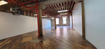 1100 W Cermak Rd, Chicago, IL for lease Interior Photo- Image 1 of 1