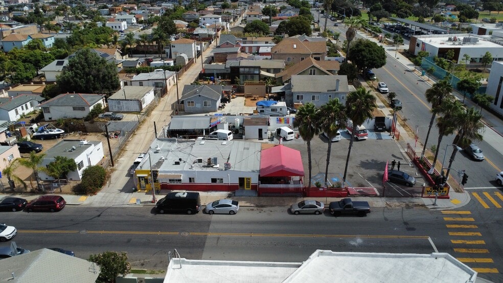 2802 Ocean View Blvd, San Diego, CA for sale - Building Photo - Image 2 of 9