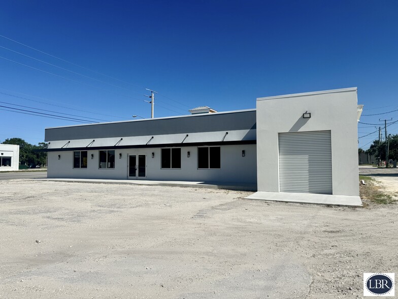 2412 S Harbor City Blvd, Melbourne, FL for lease - Building Photo - Image 2 of 4