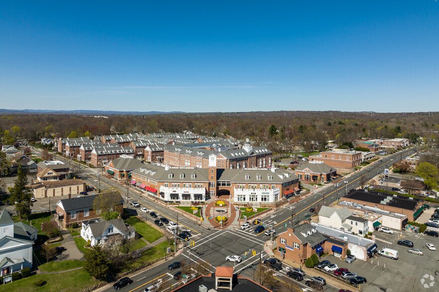 1100-8100 Town Center Way, Livingston, NJ for lease - Aerial - Image 2 of 9