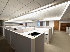 2100 Ponce De Leon Blvd, Coral Gables, FL for lease Interior Photo- Image 2 of 13