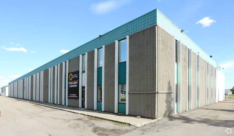 15913-15945 121A Ave NW, Edmonton, AB for lease - Building Photo - Image 1 of 2