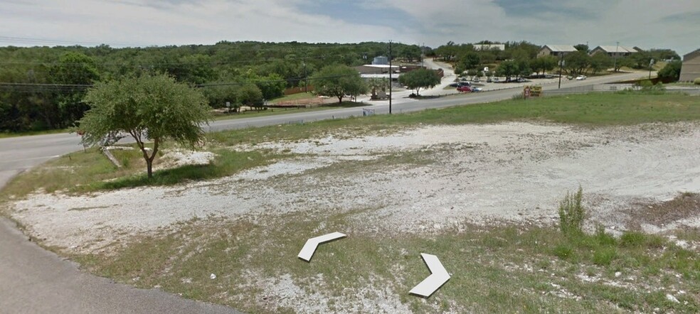 17500 FM 306, Canyon Lake, TX for lease - Building Photo - Image 1 of 3