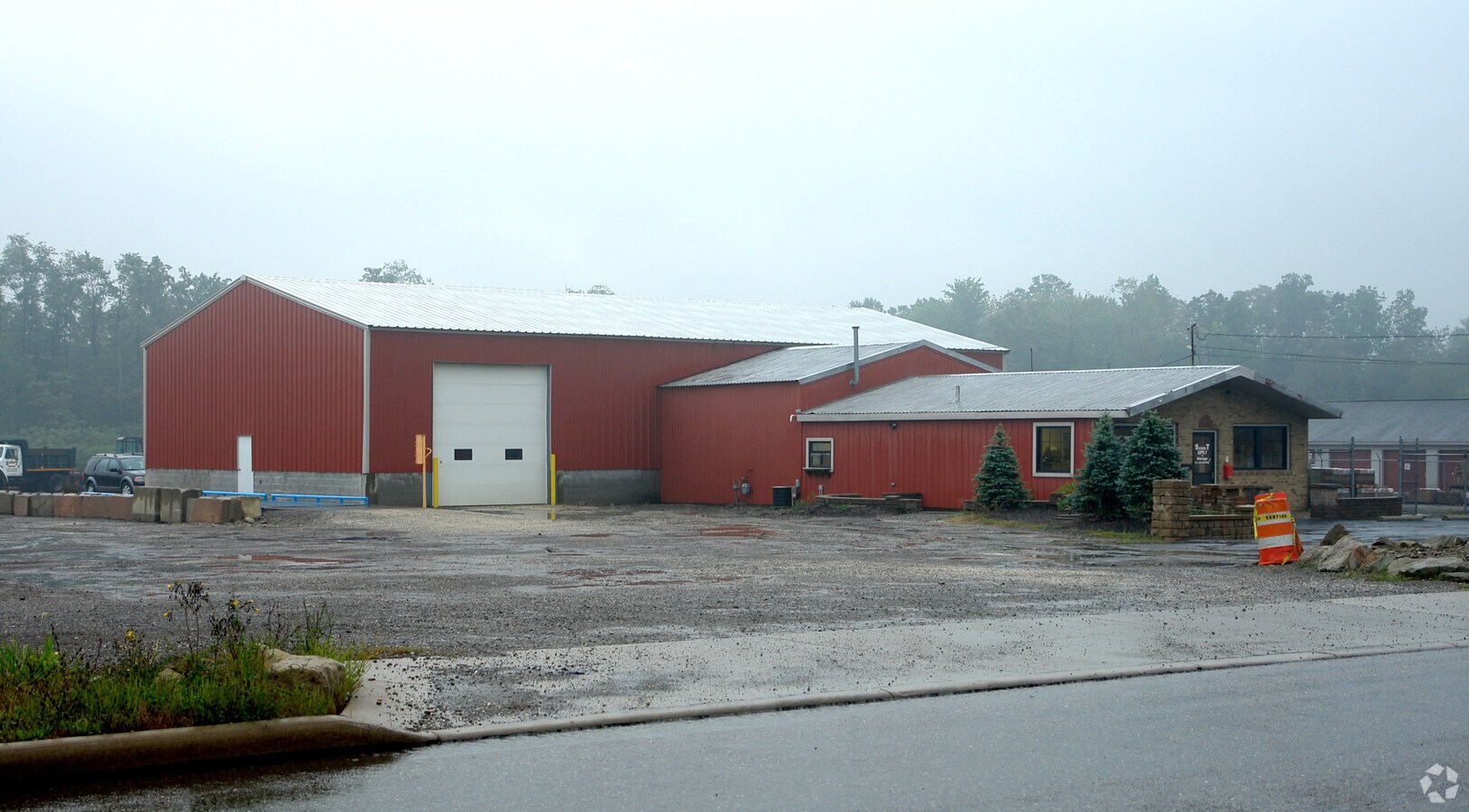 1715 N State St, Girard, OH 44420