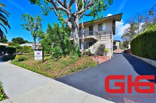 6-u Value-add near CALTECH & PCC, ADU Upside - Fourplex or Quadplex