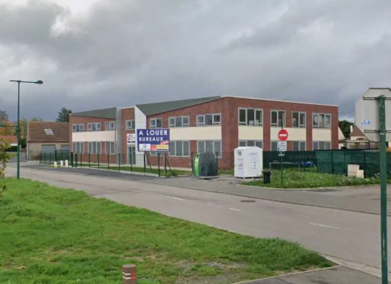 Office in Tillé for lease - Building Photo - Image 2 of 9