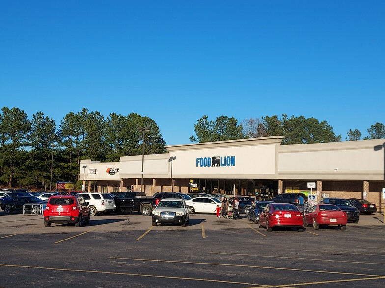 1600 N Garnett St, Henderson, NC for lease - Building Photo - Image 1 of 14