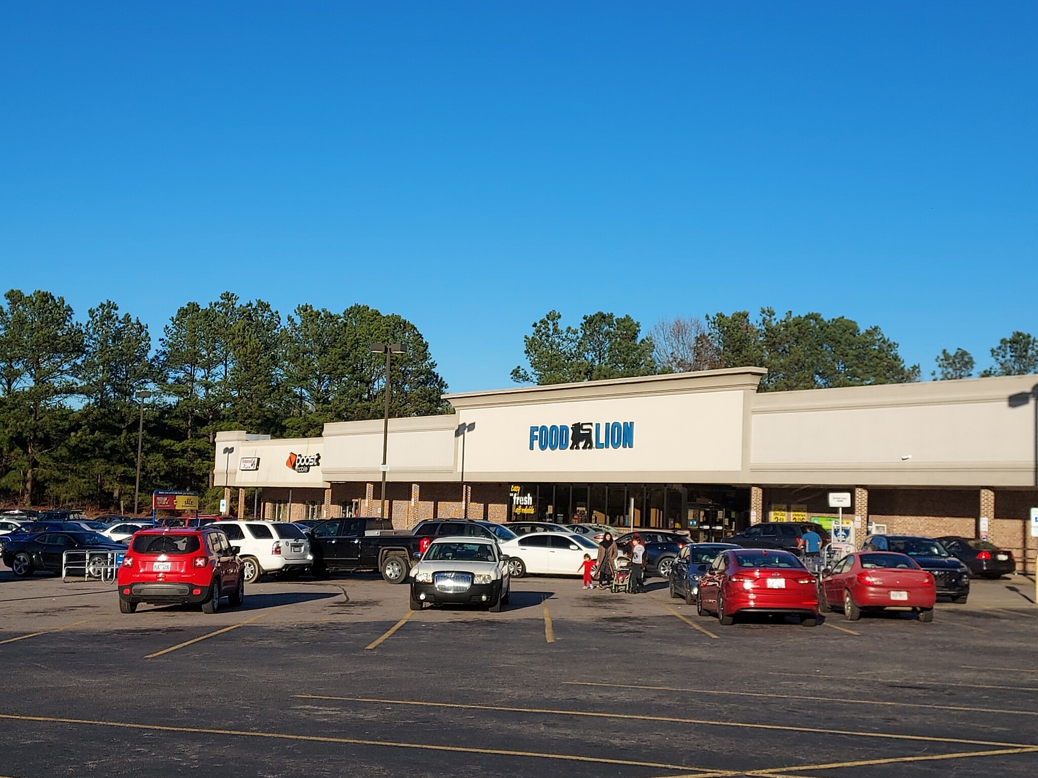 1600 N Garnett St, Henderson, NC for lease Building Photo- Image 1 of 15