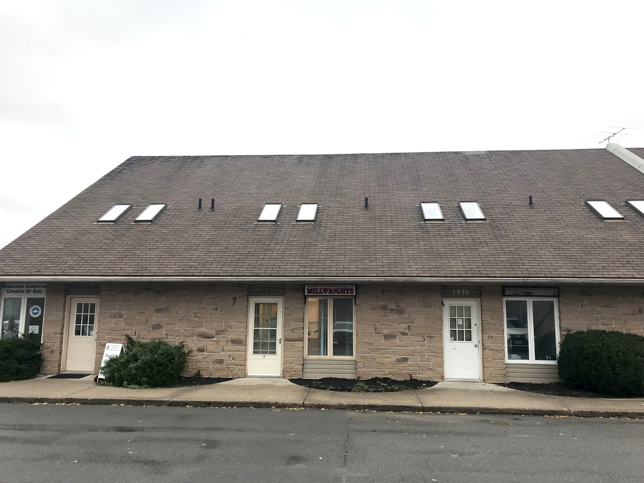 1064 Gardiners Rd, Kingston, ON for sale Primary Photo- Image 1 of 1