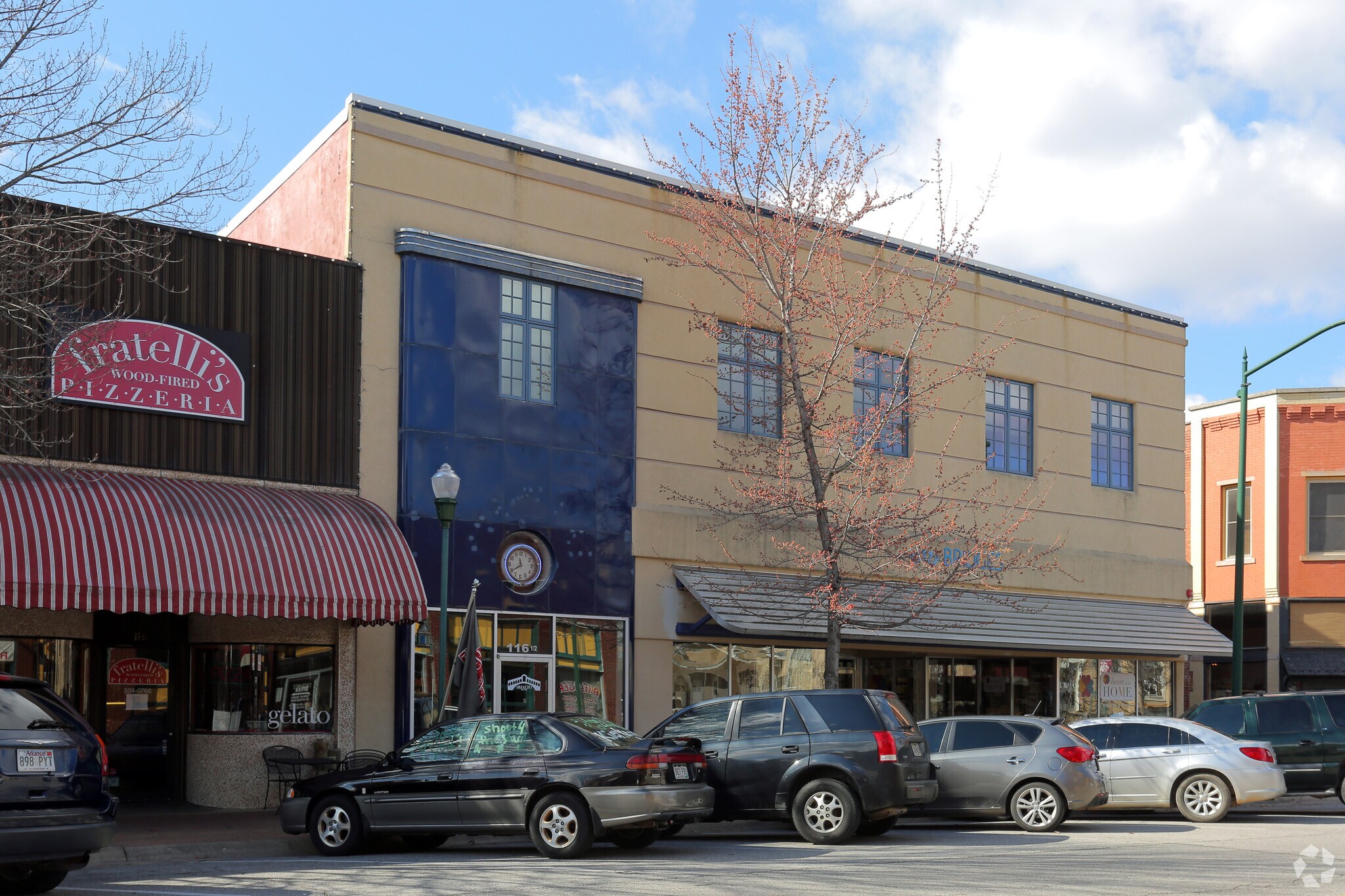 116 S Broadway St, Siloam Springs, AR for sale Primary Photo- Image 1 of 1