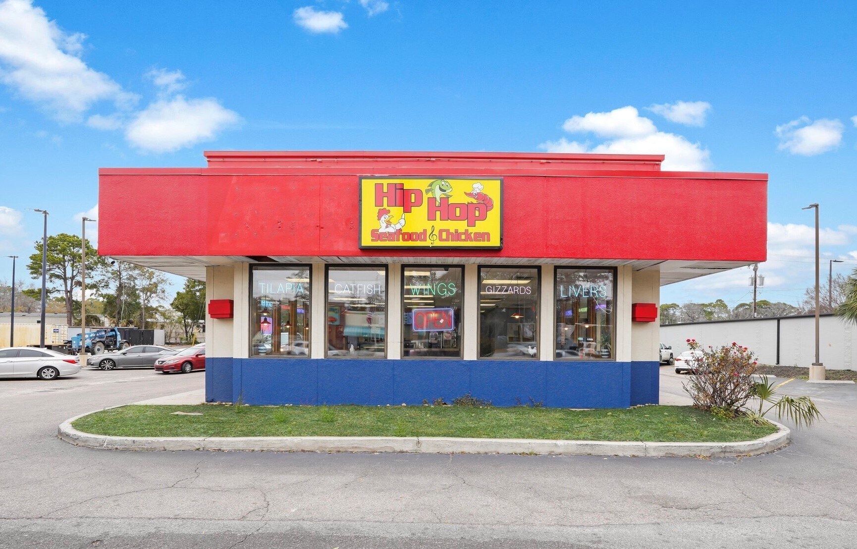 12 W Derenne Ave, Savannah, GA for sale Building Photo- Image 1 of 1