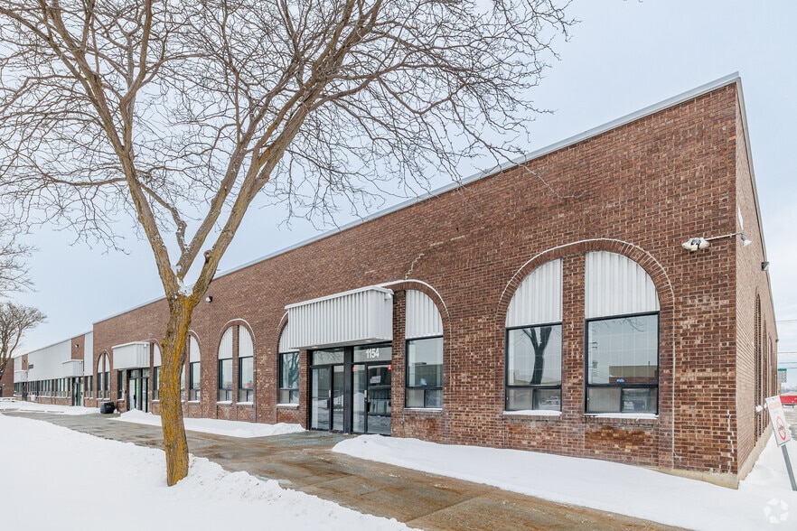 1100-1154 Rue Berlier, Laval, QC for lease - Building Photo - Image 2 of 4