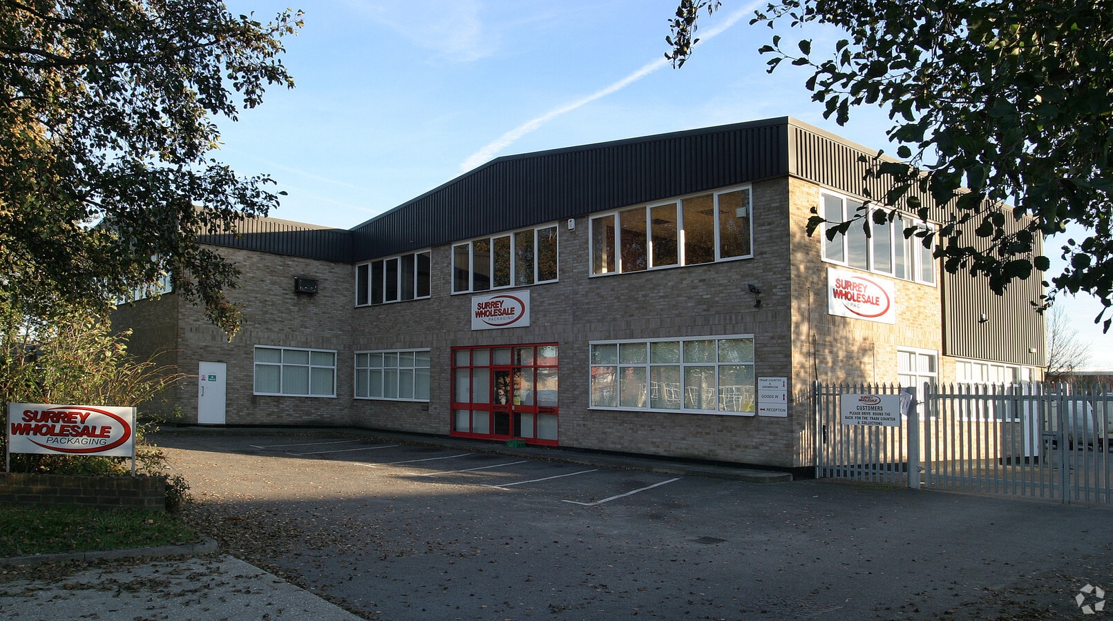 33 Fleming Way, Crawley, WSX RH10 9JY