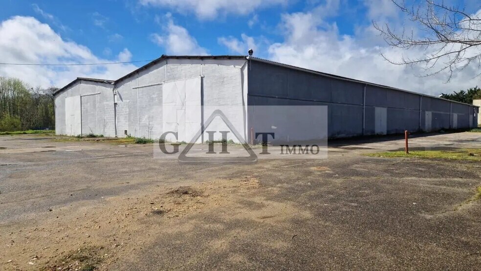Industrial in Angerville for sale - Building Photo - Image 3 of 7