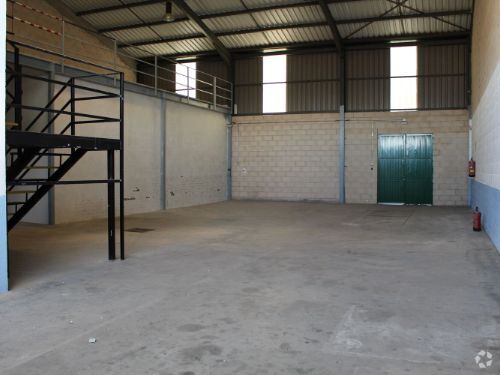 Industrial in Villarejo de Salvanés, Madrid for lease Primary Photo- Image 1 of 39