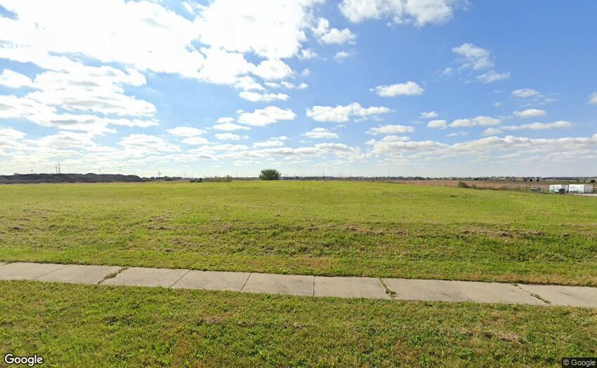 4113 Wicker Rd, Bloomington, IL for sale - Primary Photo - Image 1 of 1