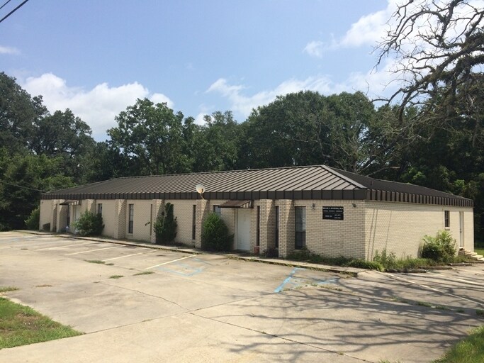 812 S Weeks St, Bonifay, FL for sale Primary Photo- Image 1 of 1