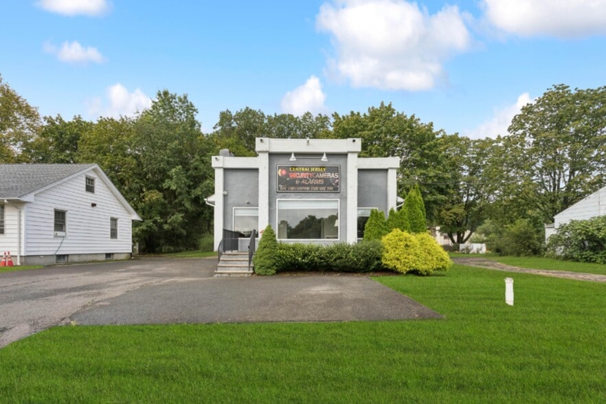 620 State Highway 9, Freehold, NJ for sale - Building Photo - Image 1 of 8