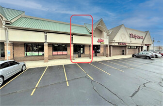 504 Northwest Hwy, Cary, IL for lease Building Photo- Image 1 of 10