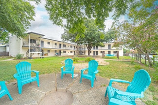 More details for 327 E Locust St, San Antonio, TX - Multifamily for Sale