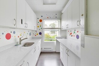 345 W Portal Ave, San Francisco, CA for lease Interior Photo- Image 2 of 6