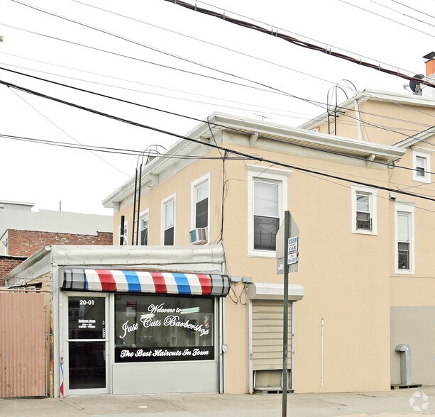 20-01 College Point Blvd, Flushing, NY for sale - Building Photo - Image 1 of 1