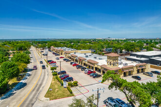 106-180 N Main St, Grapevine, TX - aerial  map view