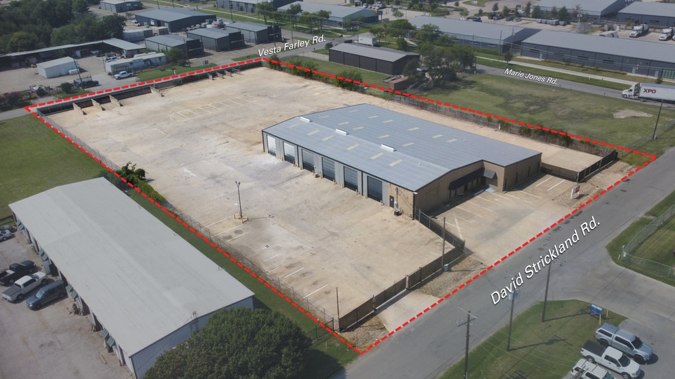 5012 David Strickland Rd, Fort Worth, TX for lease - Building Photo - Image 1 of 20