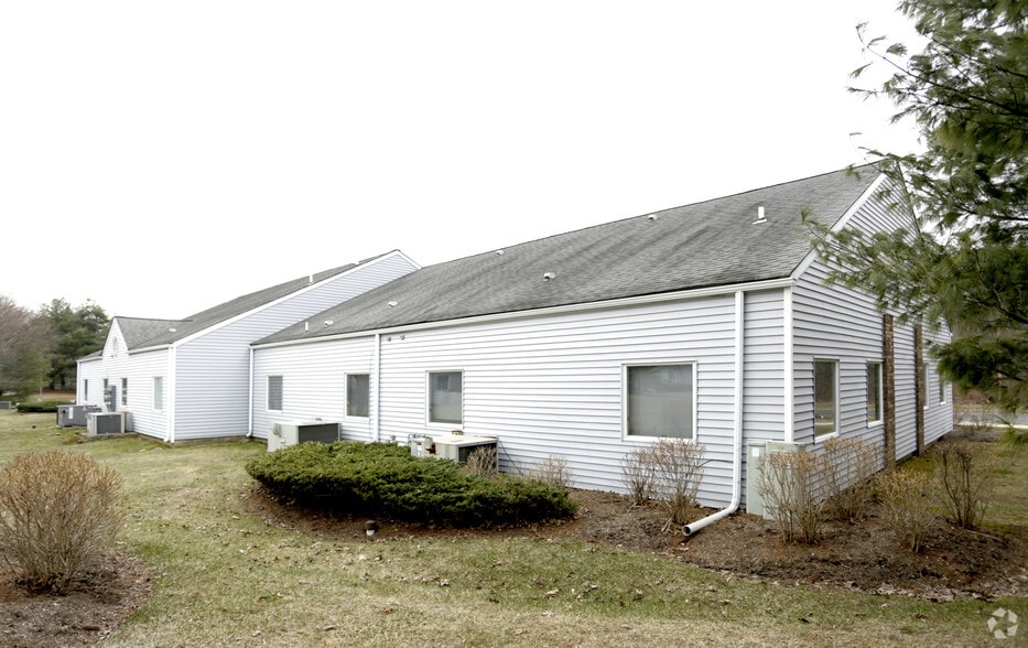 2087-2097 Klockner Rd, Trenton, NJ for sale - Building Photo - Image 2 of 24