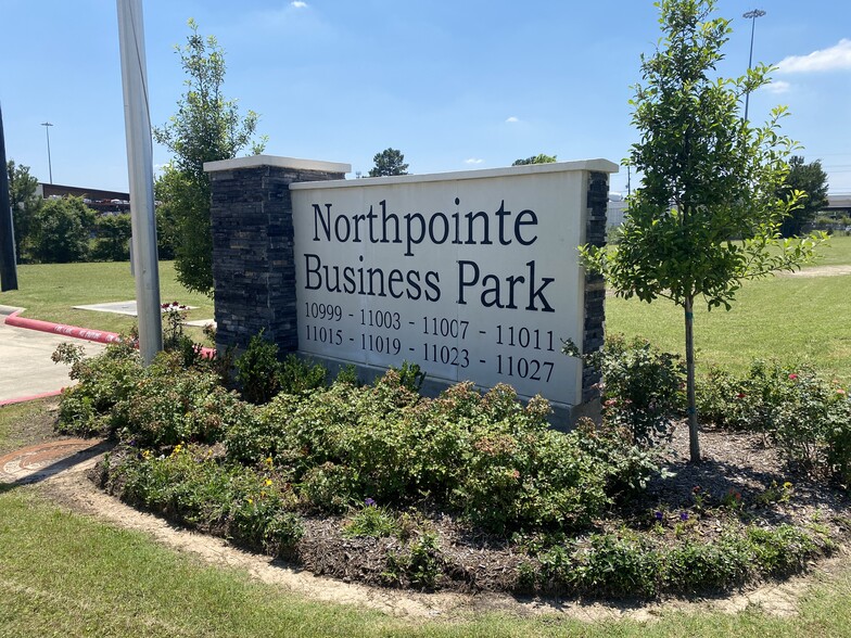 11015 Northpointe Blvd, Tomball, TX for lease - Building Photo - Image 1 of 10