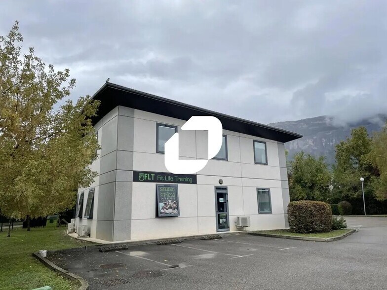 Office in Montbonnot-Saint-Martin for lease - Building Photo - Image 1 of 13
