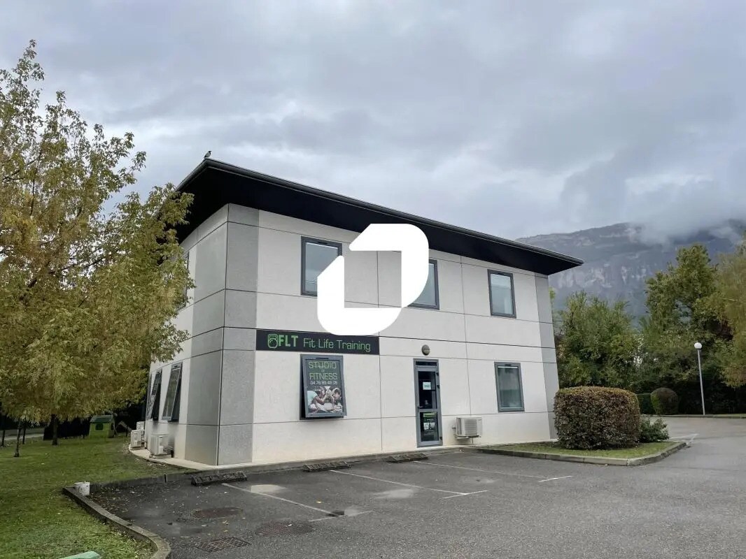 Office in Montbonnot-Saint-Martin for lease Building Photo- Image 1 of 14