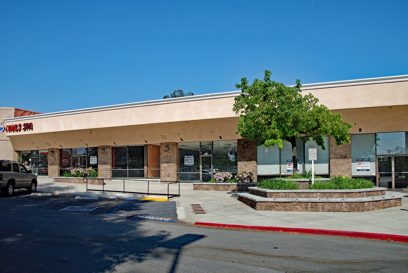 24102837 Cochran St, Simi Valley, CA 93065 Shops at Sycamore Square