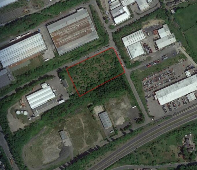 Tafarnaubach Industrial Estate, Tredegar for sale - Primary Photo - Image 1 of 1