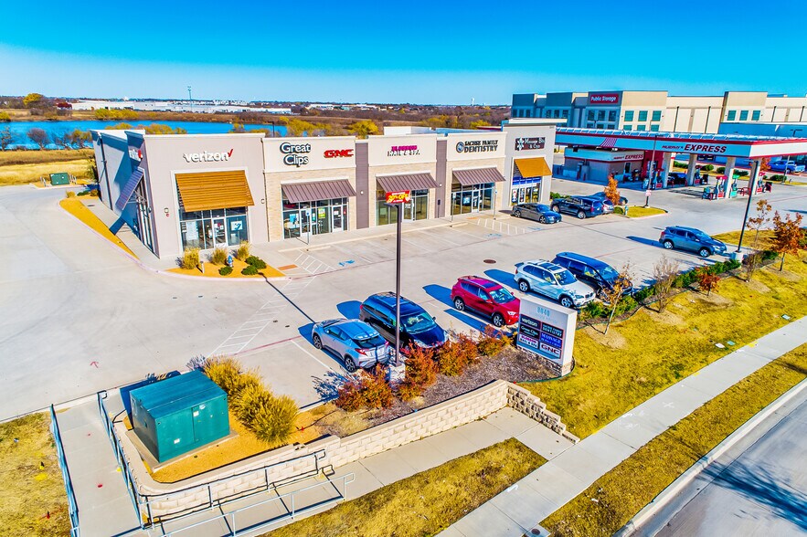 8040 Woodbridge Pky, Sachse, TX 75048