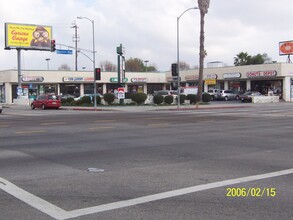 20451-20475 Sherman Way, Canoga Park, CA for lease Building Photo- Image 2 of 5