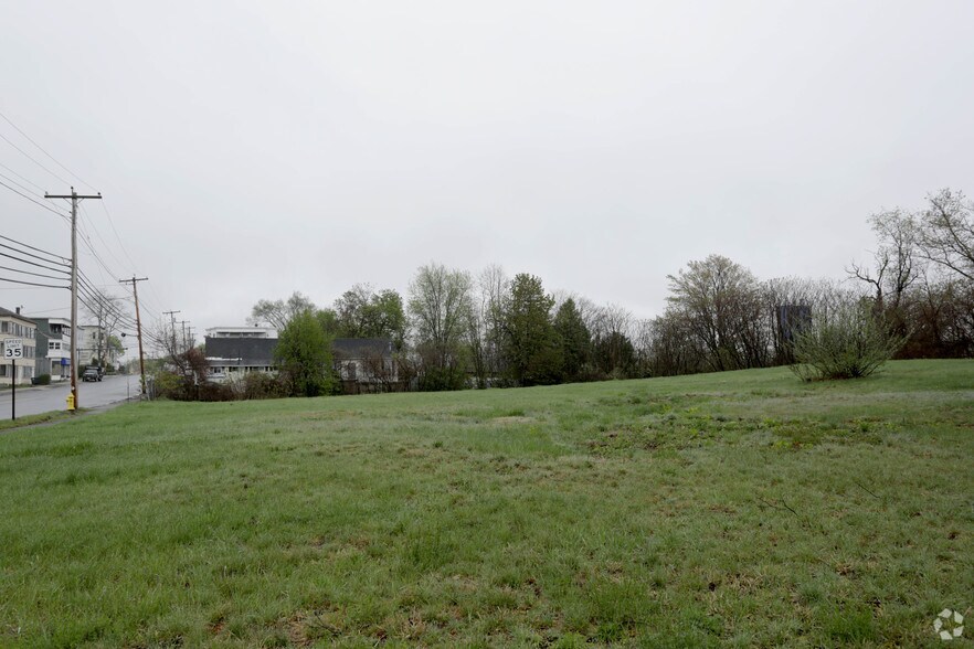 259273 Lancaster St, Leominster, MA 01453 for Lease