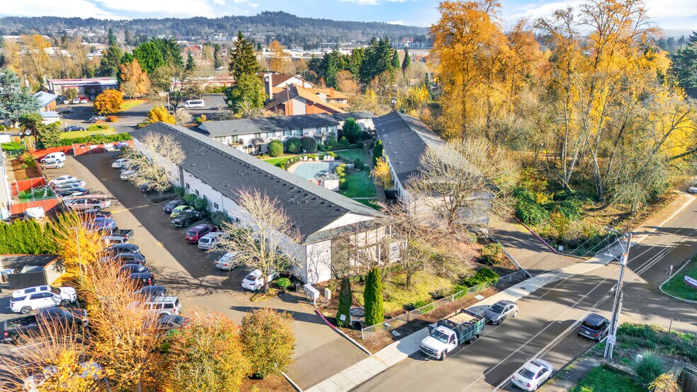 9915 SW Frewing St, Portland, OR for sale - Building Photo - Image 1 of 1