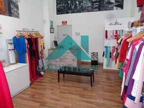 Retail in Cáceres, Cáceres for lease Interior Photo- Image 2 of 3