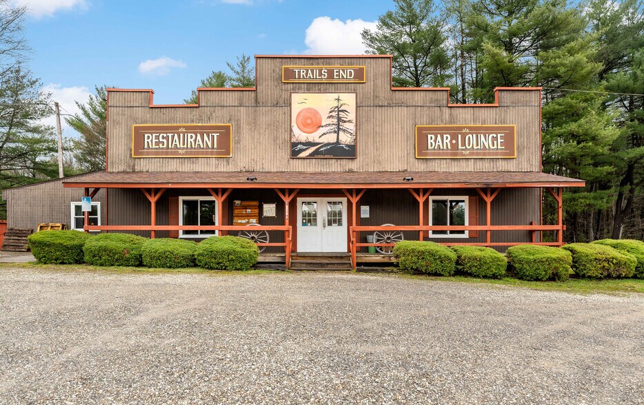 2738 Forest Rd, Cooksburg, PA for sale - Primary Photo - Image 1 of 1