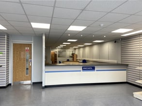 1-2 Mintsfeet Rd, Kendal for lease Interior Photo- Image 1 of 3