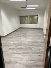 5220 Spring Valley Rd, Dallas, TX for lease Interior Photo- Image 2 of 3