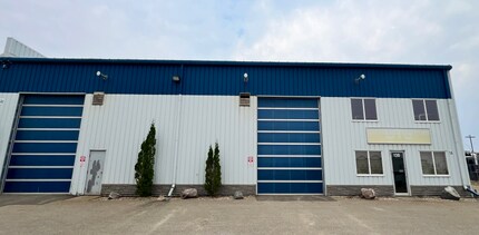 14 Burnt Valley Ave, Red Deer County, AB for lease Building Photo- Image 1 of 3